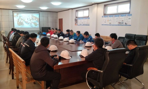 東營(yíng)區(qū)各鎮(zhèn)街組織轄區(qū)內(nèi)企業(yè)來公司學(xué)習(xí)和交流安全建設(shè)工作